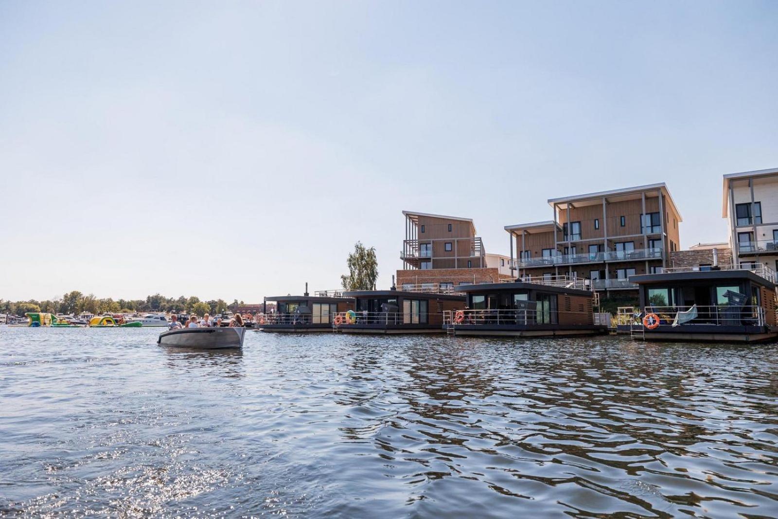 Vakantie & Resort Leukermeer Well  Dış mekan fotoğraf